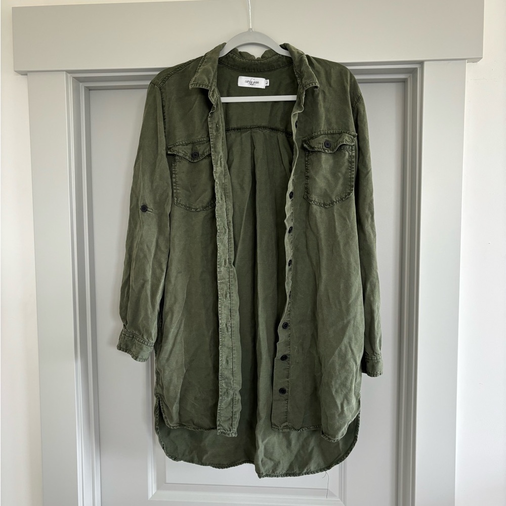 Carly Jean Los Angeles Magnolia Shirt Dress